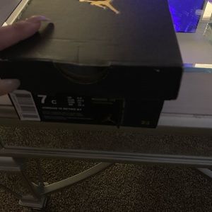 Retro Jordan’s blue and white